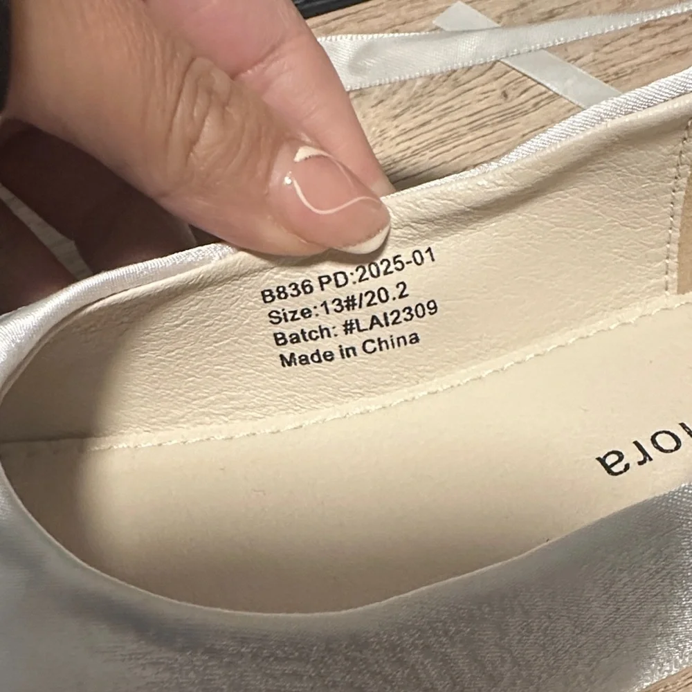 Felix & Flora White Ballet Flats with Pearls size 13